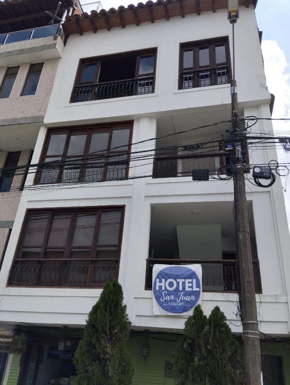 Hostel-Affordable Rooms With Private Bathroom San Juan Guatape Exterior photo